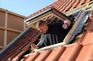 Pose de fenêtres de toit Velux à Vésines